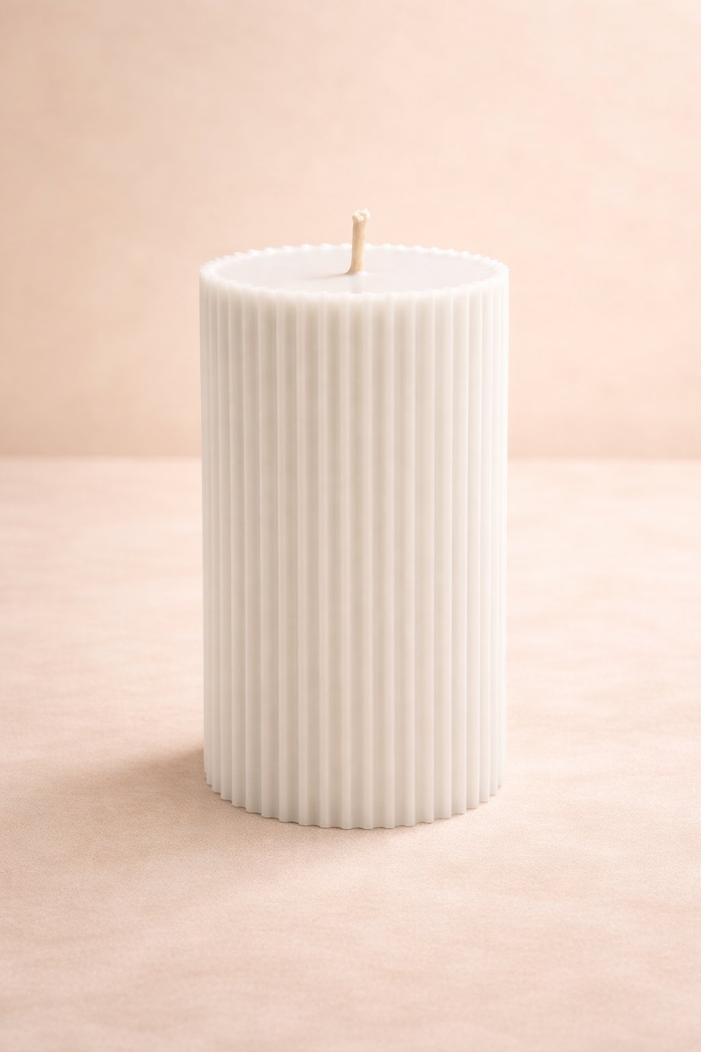 Dusk & Clay — White Ribbed Pillar